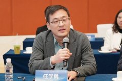 索菲亚活泼演绎了消费者个性化的需
